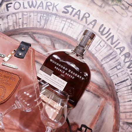 Folwark Stara Winiarnia 호텔 므사나 돌나 외부 사진